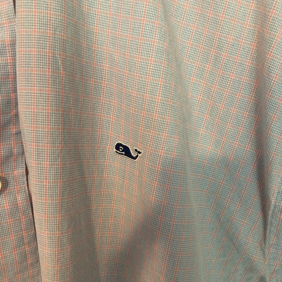 Vineyard Vines Button Down Medium - Picture 2 of 4